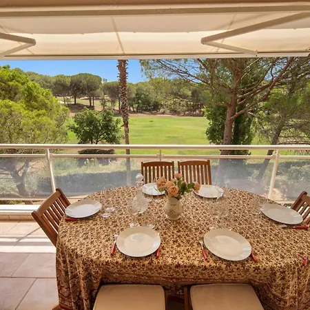 Le 11 - Appt Climatise Avec Piscine Partagee